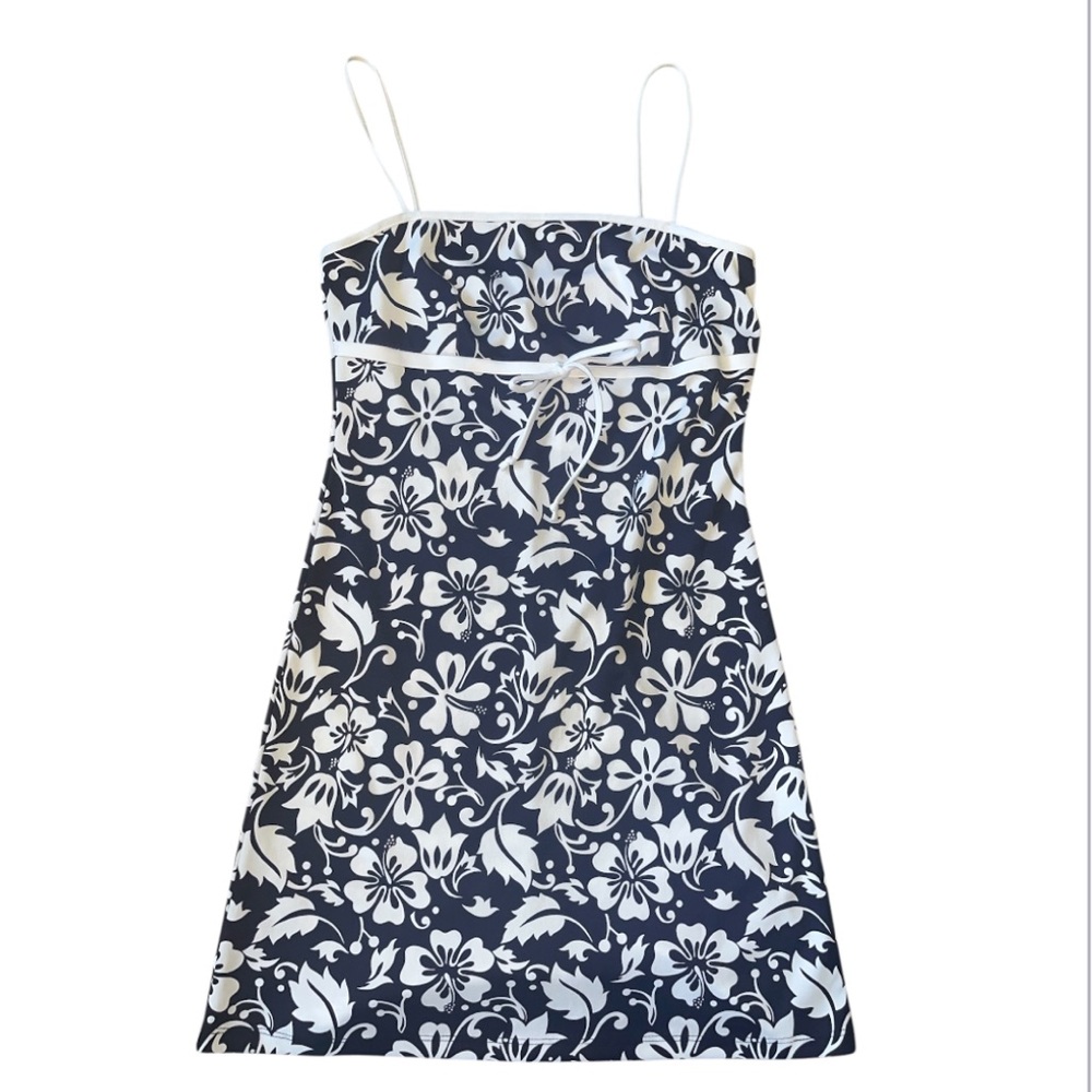 Floral Dress in Navy‎ and White